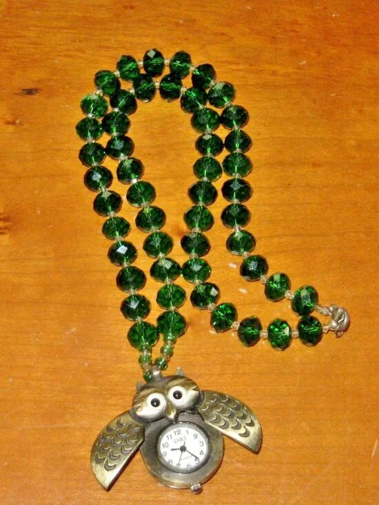 Vintage Owl Clock Pendant w Green Beaded Necklace DBS Quartz Bronzetone Clock