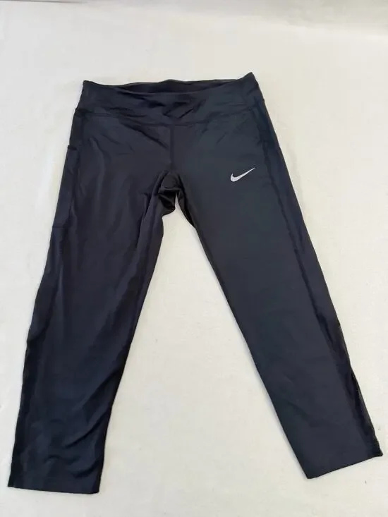 Nike Pants Women's Size M Black Activewear Capri Dri-Fit Leggings Zip Pocket