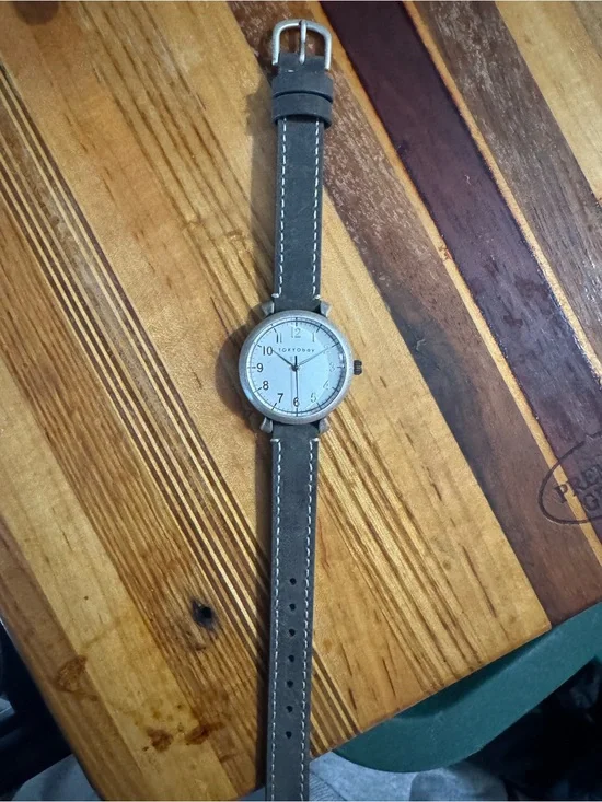 TOKYObay Women's Gray Leather Strap Watch with Silver Dial