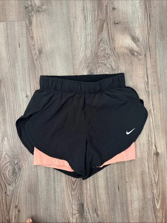 Nike Women's Black Athletic Shorts with Pink Inner Liner