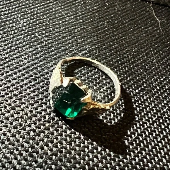 Vintage sterling silver emerald glass ring. Sterling MH inscribed inside ring