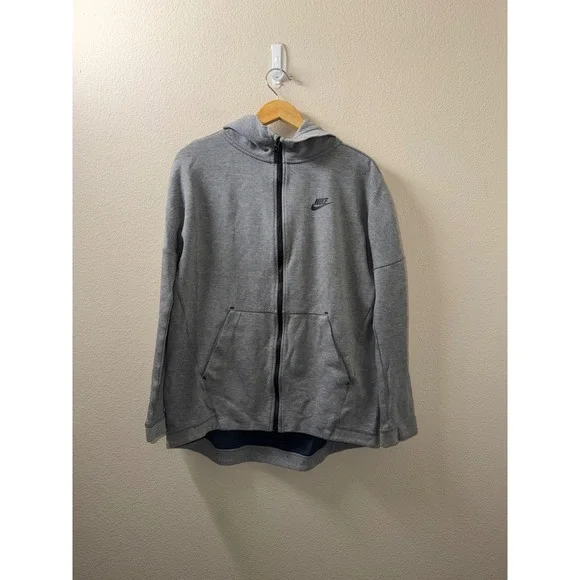 Women's Nike Tech Jacket Size Small