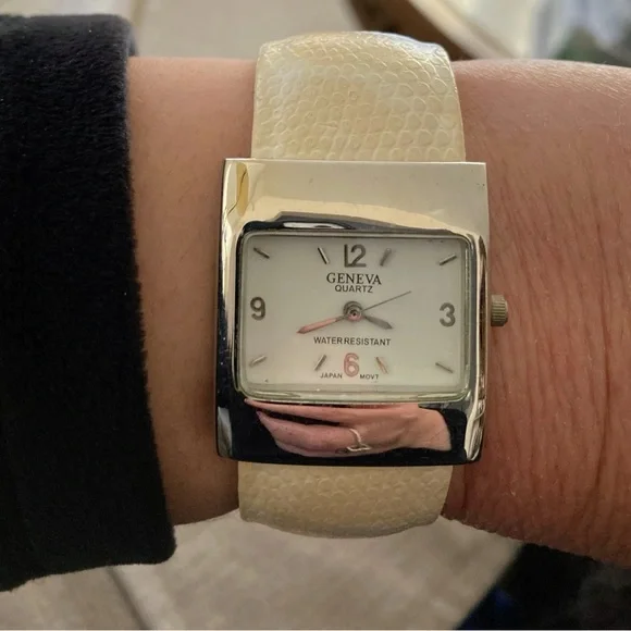 Geneva Quartz watch