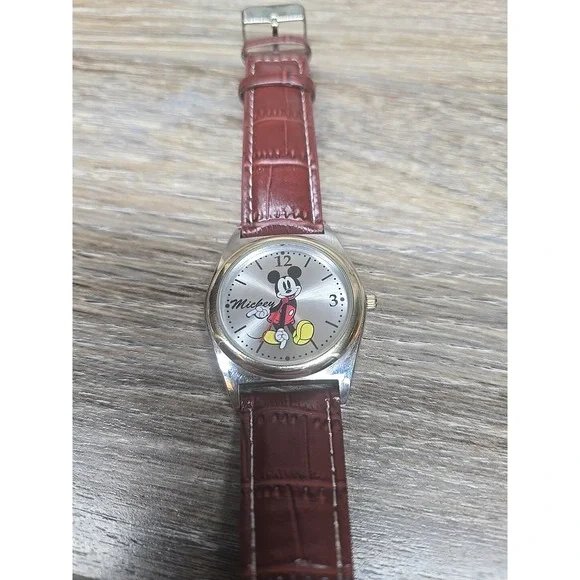 Accutime‎ Disney Mickey Watch MCK623