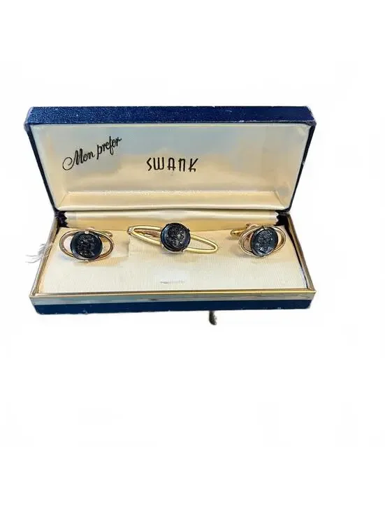 Vintage Swank Gold Tone Cameo Cufflinks & Tie Bar Set