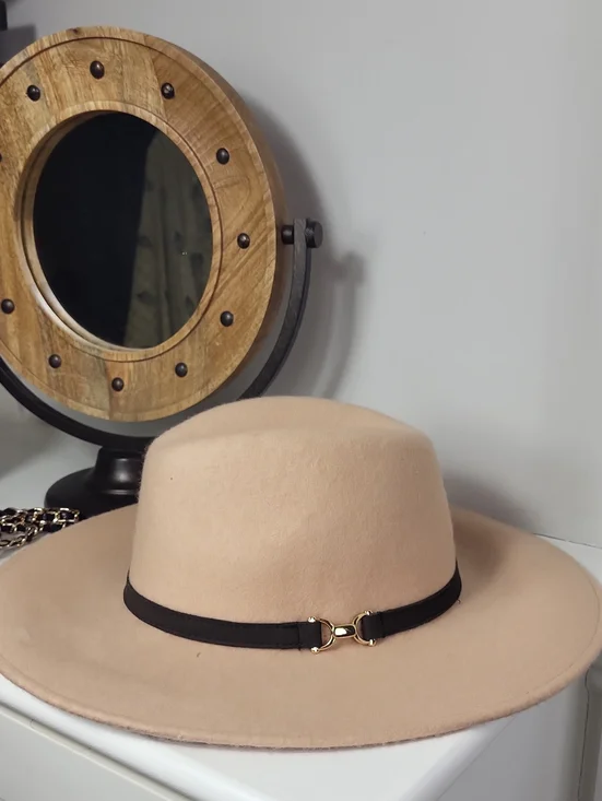 Janie & Jack 100% wool Beige Wide-Brim Wool Felt Hat with Black Band. Size 4-5