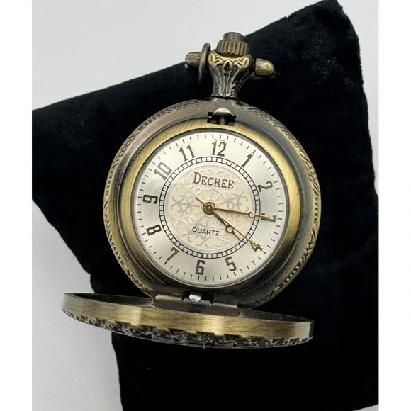 Ladies Decree Pocket Watch Antiqued Finish Quartz‎ Movement WORKS New Battery