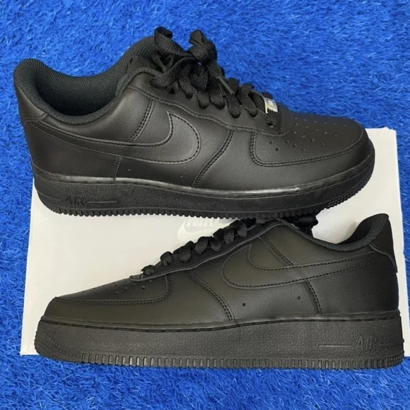Women's Nike Air Force One '07 Low AF1 Triple Black New With Original Box