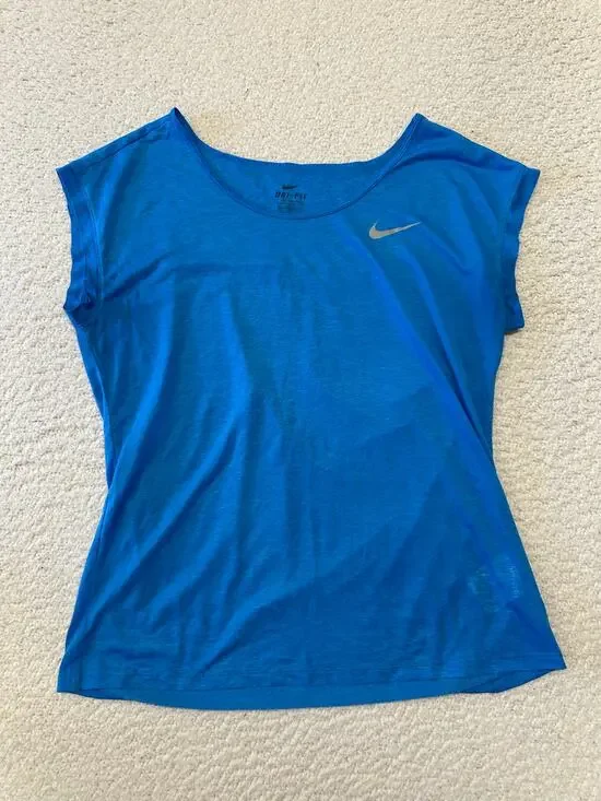 Nike Womens Dri Fit Cool Breeze Short Sleeve Shirt Small