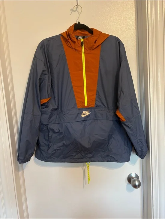 Nike Hooded Pullover Anorak Jacket in Blue & Rust with Neon Yellow  packable