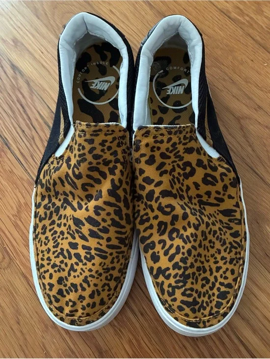 Nike Slip-On Sneakers with Leopard Print — Black, Tan & White