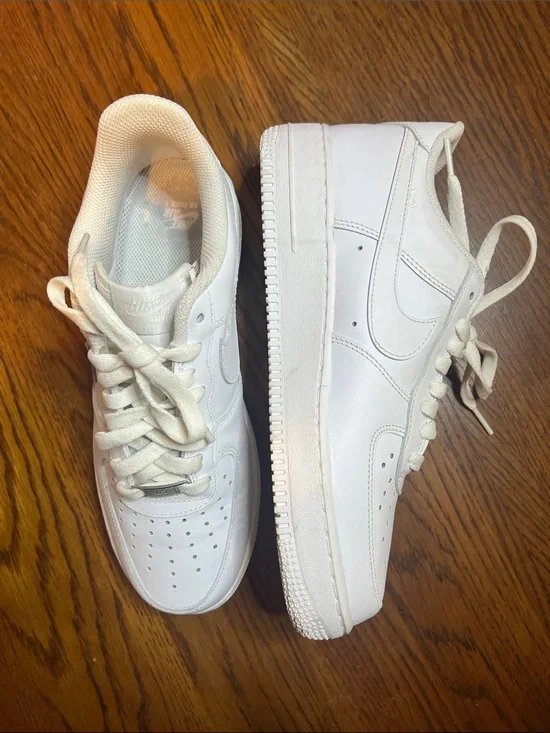 Nike White Low-Top Leather Sneakers