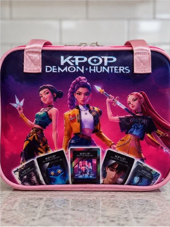 KPOP Demon Hunters Insulated Lunch Box | Pink | Brand New | Zippered Lunch Bag