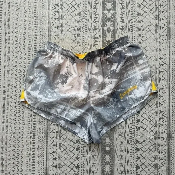 Nike Dri-fit Livestrong underlined‎ 2” shorts
