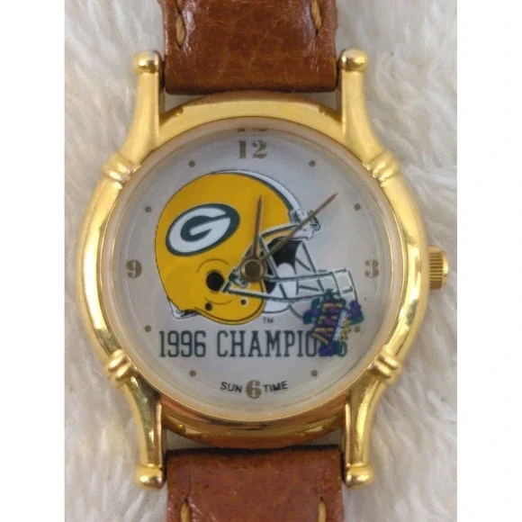 Green‎ Bay Packers 1996 Champions Watch Sun Time Gold Tone Leather Band NFL