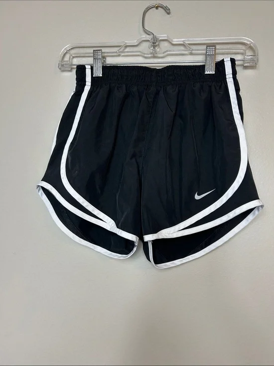 Nike Dri- Fit shorts xs