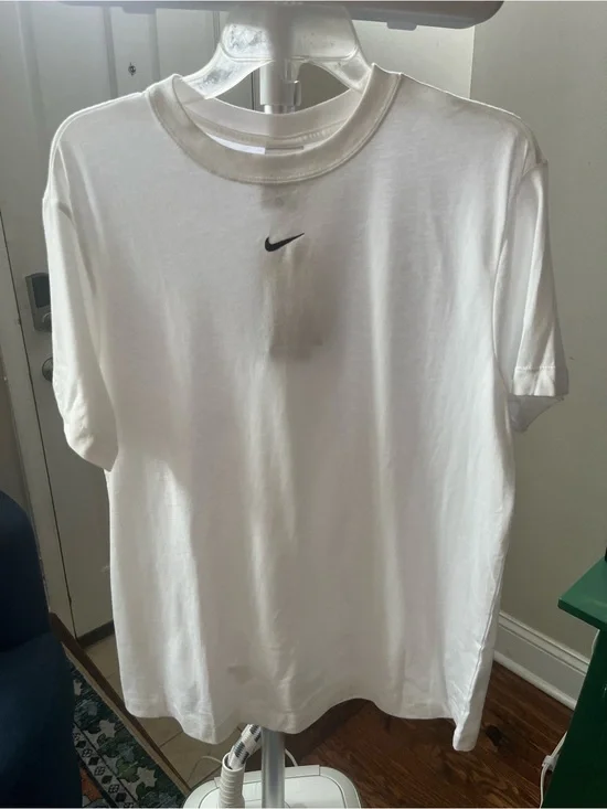 Nike White Short Sleeve Tee with Black Swoosh