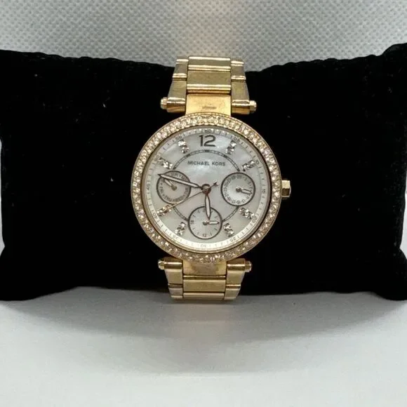 Michael Kors Mini Parker MK5616 Women Rose Gold Analog Dial Quartz Watch JNA305