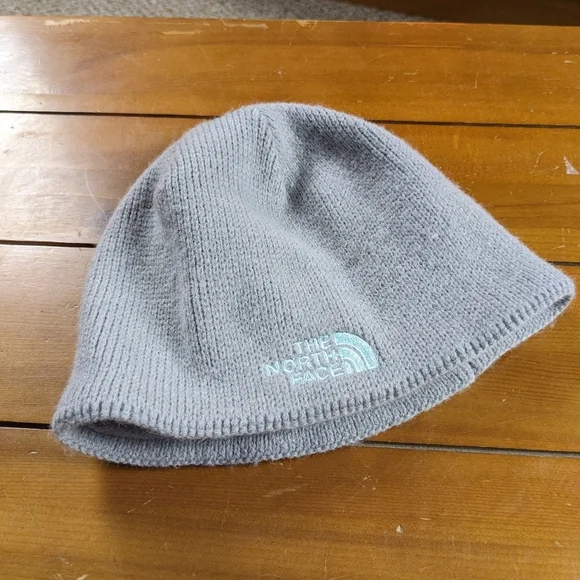 The North Face Unisex Beanie Light Gray size youth small