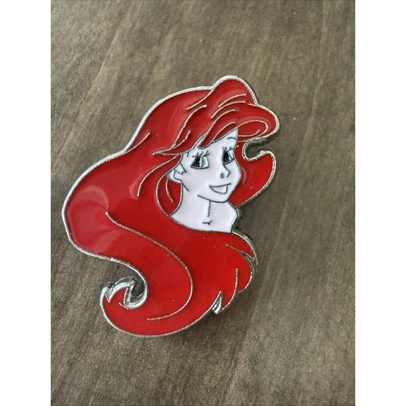 Walt Disney World pin: 2004 Cast Lanyard series - Princess Big Hair - Ariel