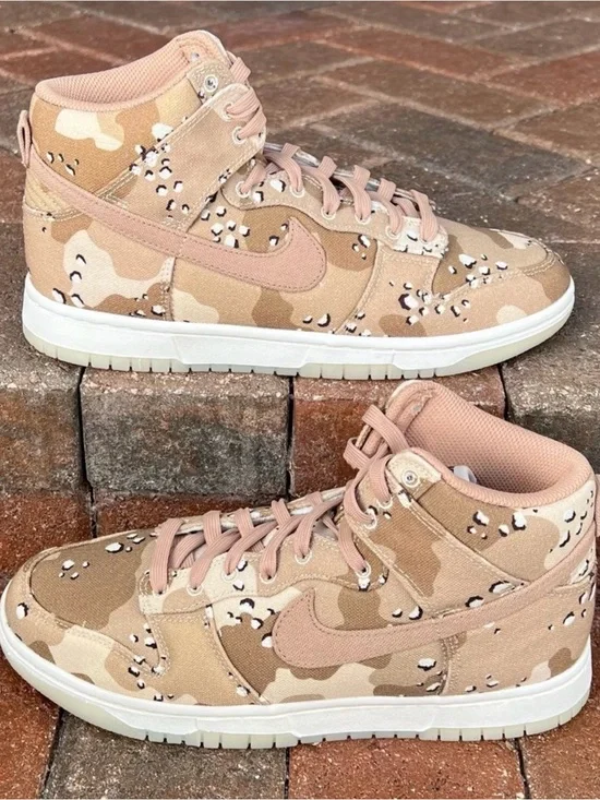 Nike Dunk High Desert Camo Sneakers - Pink/Tan/Cream