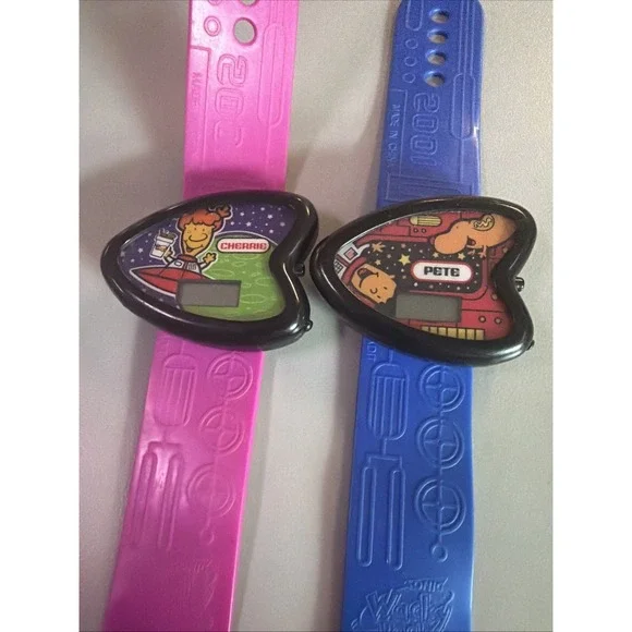 2001 Vintage Sonic Wacky Pack Junior Wristwatches Cherrie (pink) And Pete (blue)