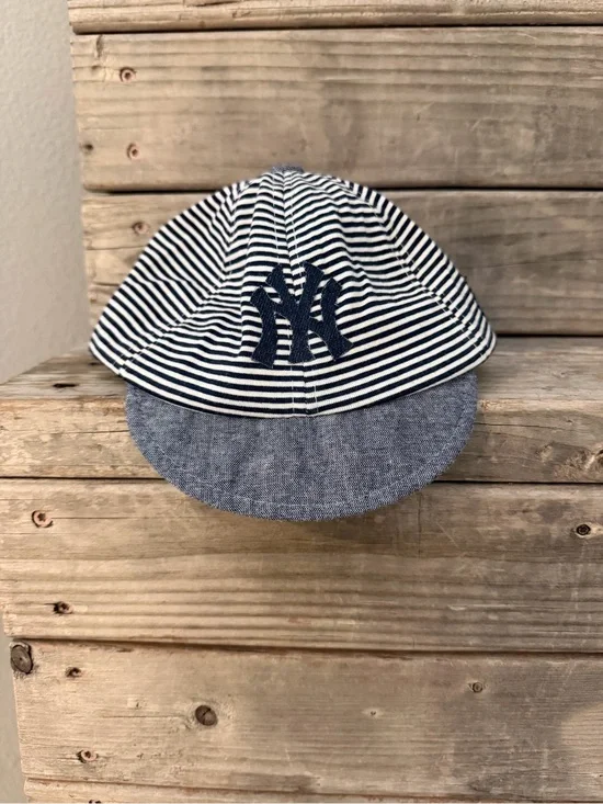 Kids Striped Yankees Baseball Cap - Navy & White