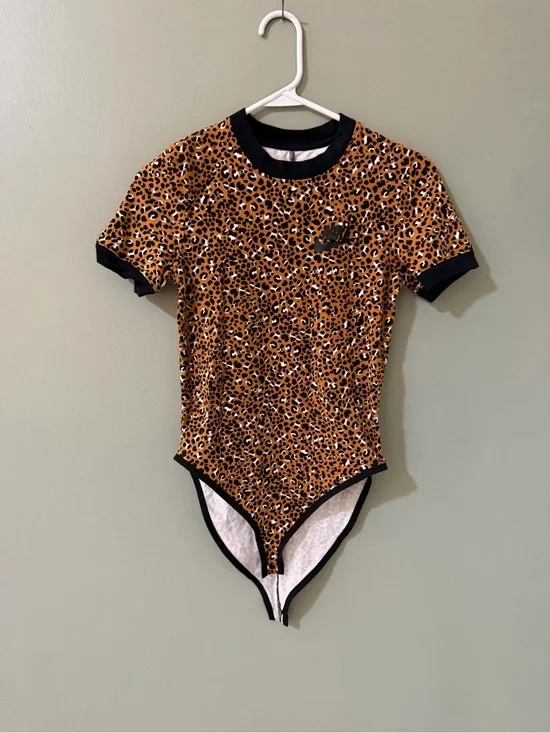 NIKE Animal Print AOP Cheetah BODYSUIT [CD3611-754] TIGHT Fit small
