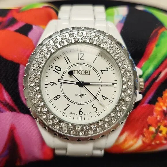 SINOBI Quartz Rhinestone Water Resistance Watch