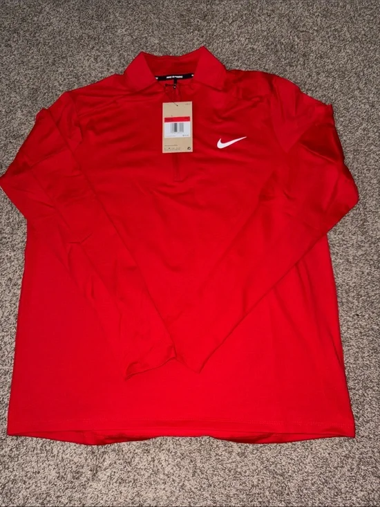 NWT-Women’s Nike Bright Red Long Sleeve 1/4 Zip with White Swoosh