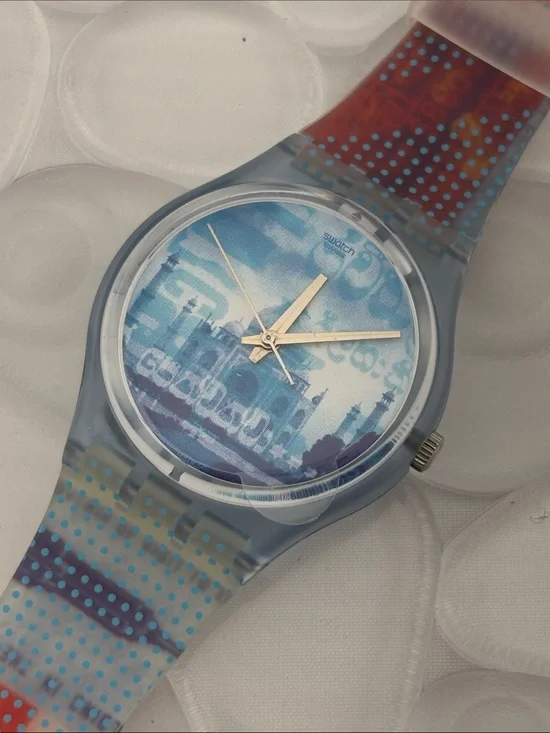 Swatch Watch - GN195 - TRAVEL DIARY