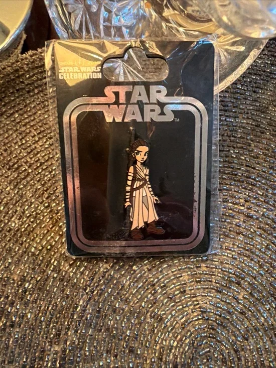 Disney Star Wars Celebration Pin-Rey