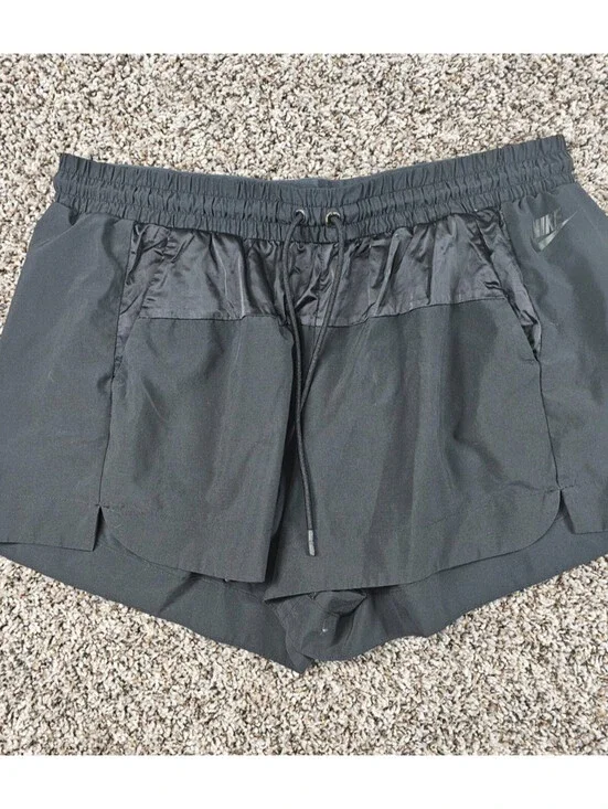 Nike Womens Sz XL Loose Fit Athletic Running Shorts Black Satin Trim