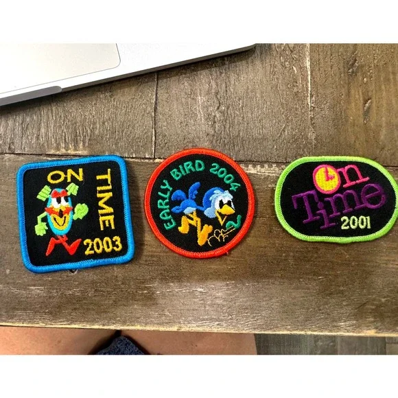 Vintage Vintage Girl Scout Time Theme Fun Patch Lot On Time Early Bird 2001-2003
