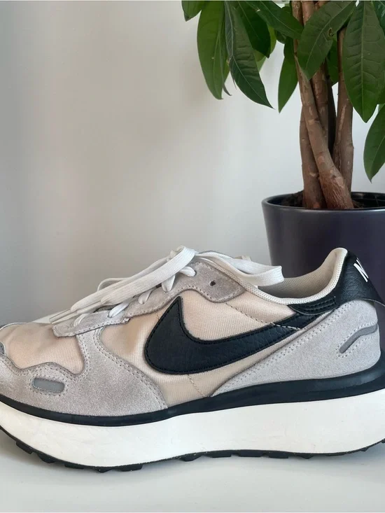 Women Size 7.5 Nike Phoenix Waffle Sail Black Shoes