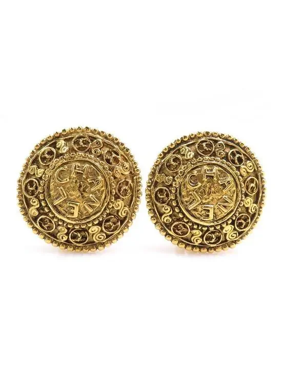 Auth Chanel Clip On Earrings Gold Metal #303021C29B
