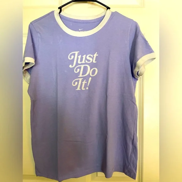 Nike round neck T-shirt with white border, purple, M