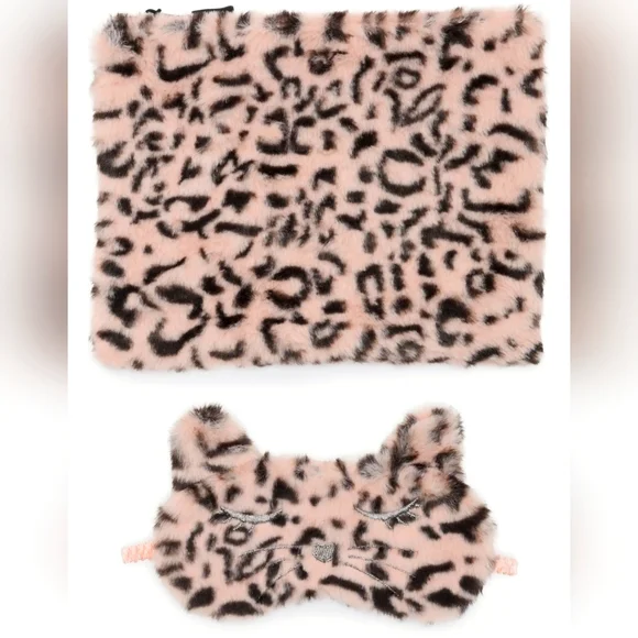 Cheetah Faux Fur Cat Eye Mask & Zip Top Pouch Travel Set