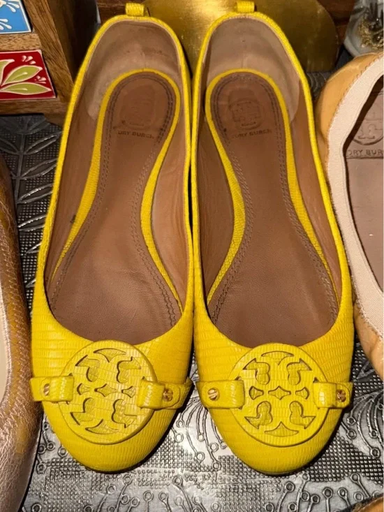 Tory Burch Yellow Logo Round-Toe Ballet Flats