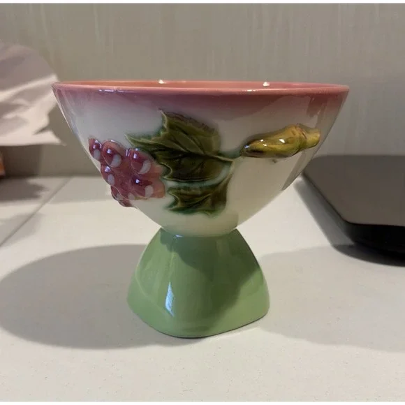 Vtg MCM Rare HTF‎ 1950s Hull Pottery Tokay Tuscany pedestal candy dish No Lid