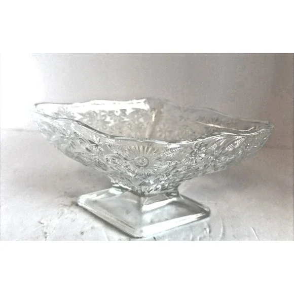 Vintage Indiana Glass Diamond Shape Clear Glass Floral Footed‎ Candy Dish Bowl