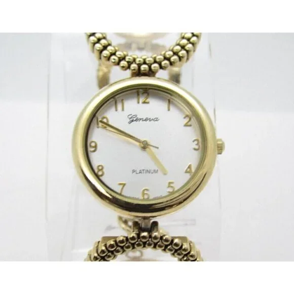 Women's Geneva Platinum Quartz WR Analog 31mm Dial Causal Round Watch (F65)