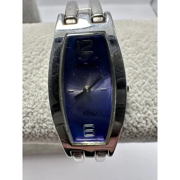 Armitron Now 75/3475 Womens Watch New Battery 17MM‎ 7.25