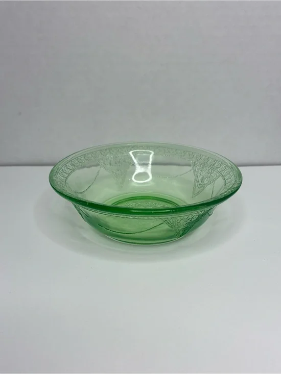 Vintage Uranium Green Federal Georgian Lovebirds Small Berry And Dessert Bowl