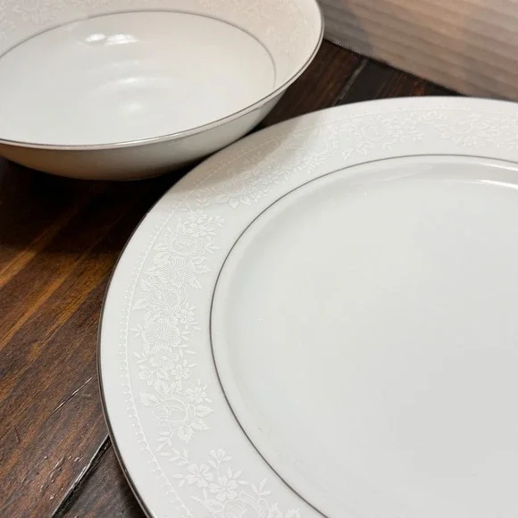 Nagoya Shokai Fine China Serving Plate and Bowl Set White Floral Platinum Trim
