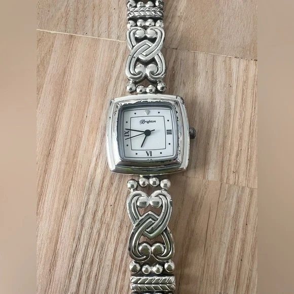 Brighton ladies Santa Rosa silver tone watch bracelet NEW BATTERY