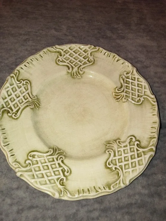Green Decorative Ceramic Dinner Plate Made In Italy.
