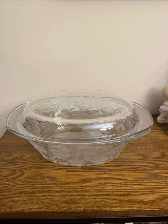 Vintage Princess House Fantasia 3 Qt Oval Covered Casserole Dish