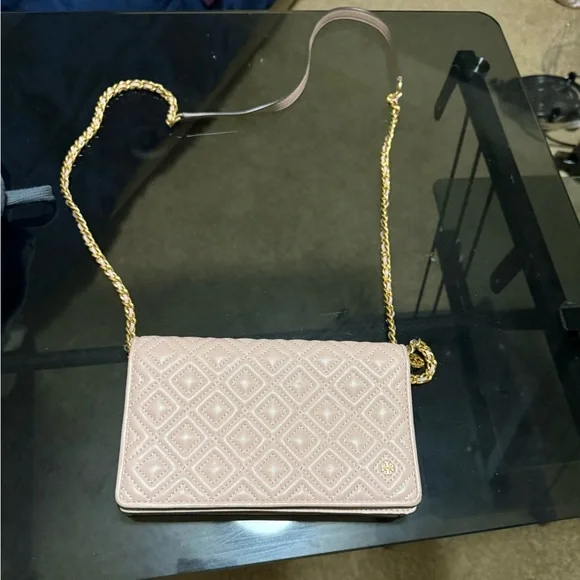 Tory Burch Quilted Chain Crossbody Bag in Blush Pink and Gold