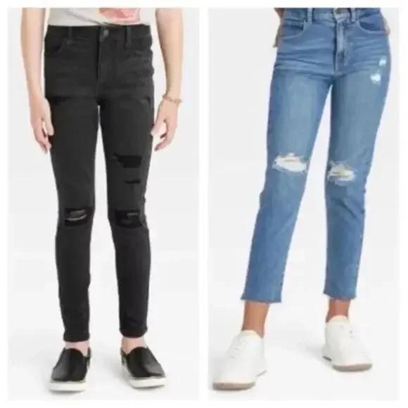 Art Class Girls' 2 pair distressed jeans Size 6